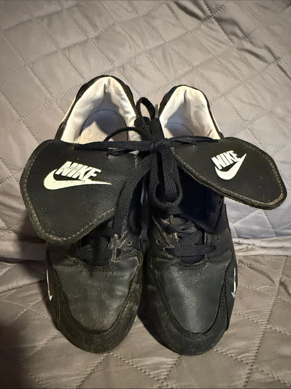 Nike Kids Black and White Soccer Cleats